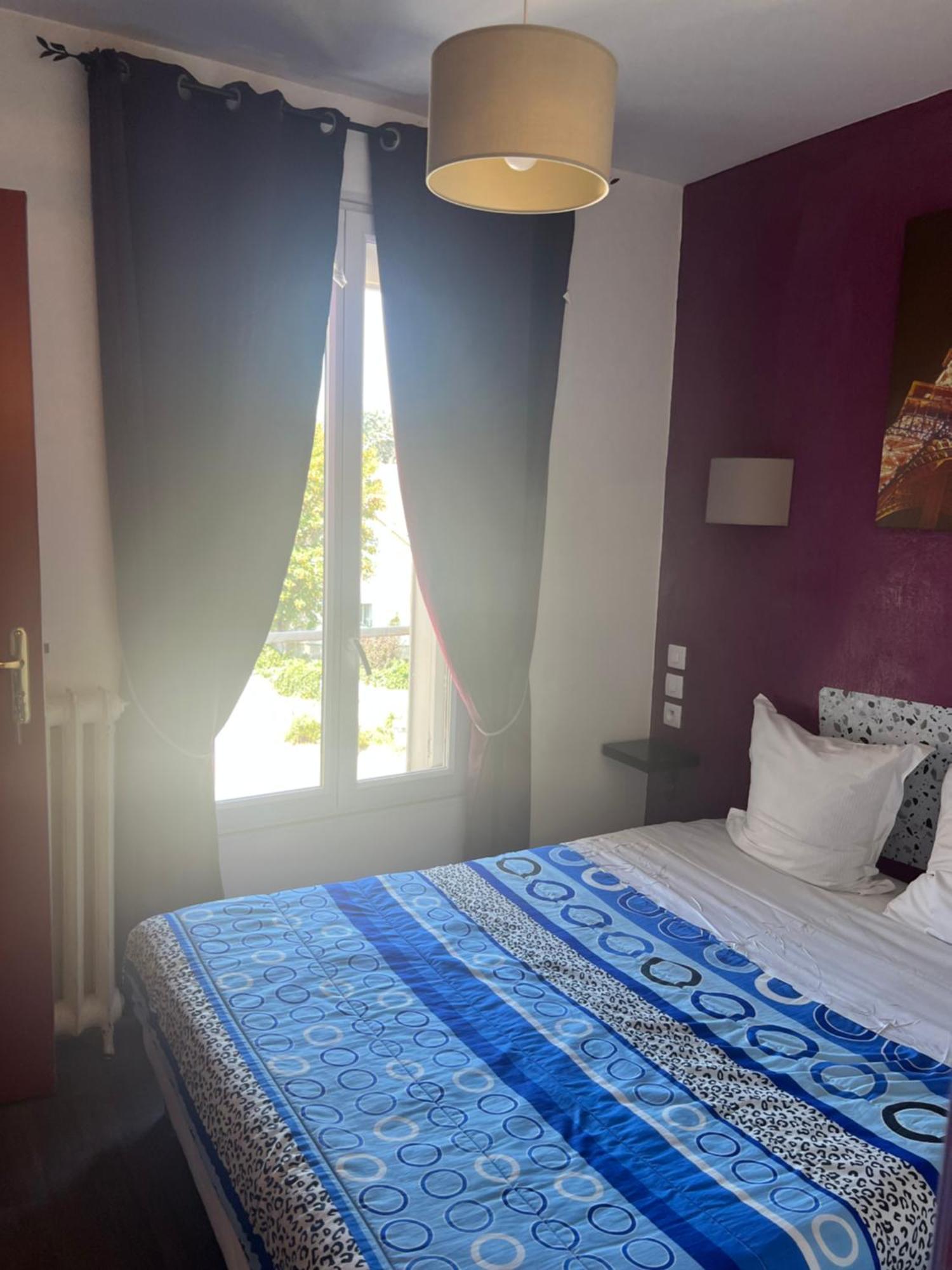 Hotel Des 2 Gares Auxerre Bagian luar foto