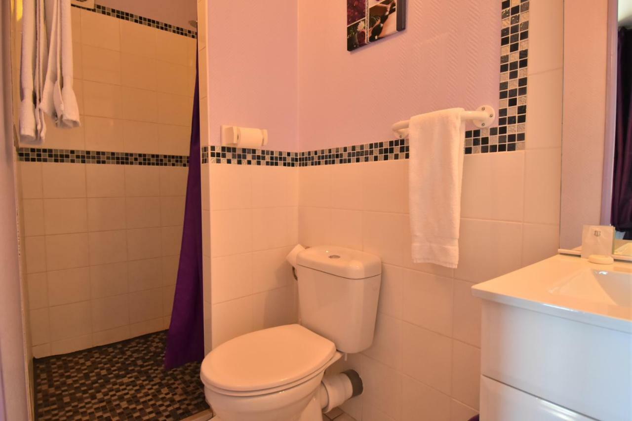 Hotel Des 2 Gares Auxerre Bagian luar foto